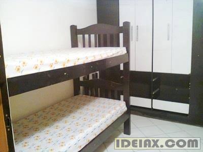 Quartos mobiliados para moças